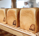 天然酵母の食パン専門店 つばめパン＆MILK【名古屋・尼ケ坂】
